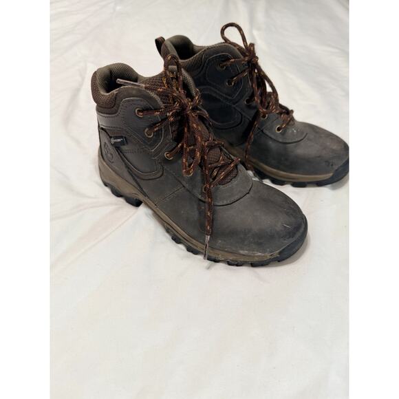 Timberland boots - hiking, waterproof, snow - kids size 1.5 - Picture 1 of 6